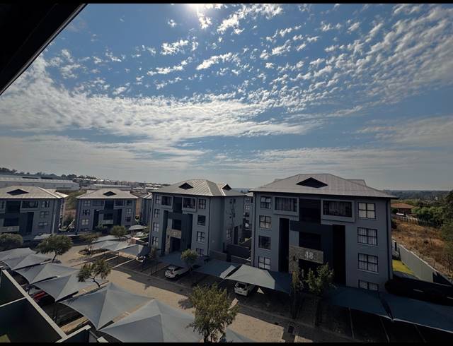 1 BEDROOM APARTMENT FOR SALE IN WESTLAKE ECO ESTATE